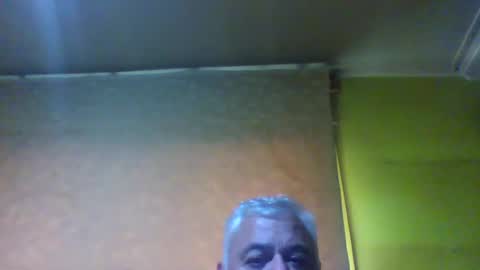 Snapshot of crmperez chatting on February 24, 2025, 9:09 pm crmperez online show from February 24, 2025, 9:09 pm