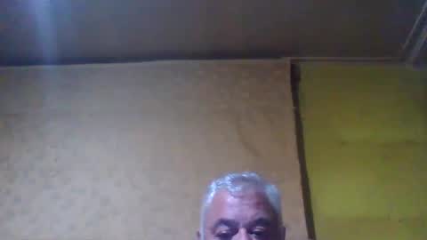 Snapshot of crmperez chatting on February 25, 2025, 12:14 am crmperez online show from February 25, 2025, 12:14 am