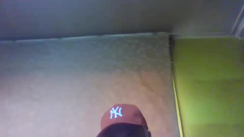 Snapshot of crmperez chatting on March 9, 2025, 9:57 pm crmperez online show from March 9, 2025, 9:57 pm