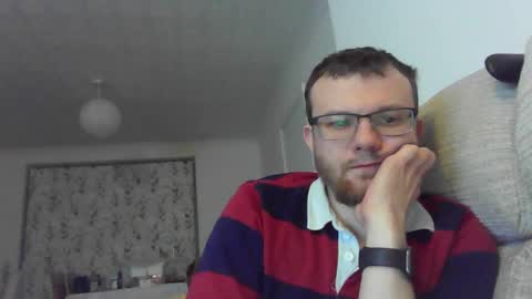 Snapshot of cropper4fun chatting on December 10, 2024, 7:54 pm Cropper online show from December 10, 2024, 7:54 pm