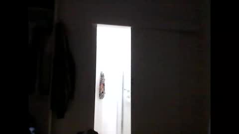 crossdresschick online show from March 1, 2025, 10:13 am