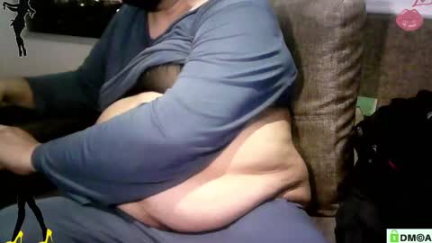 Snapshot of crossdresser64 chatting on October 15, 2025, 2:22 am Linda Cross online show from October 15, 2025, 2:22 am