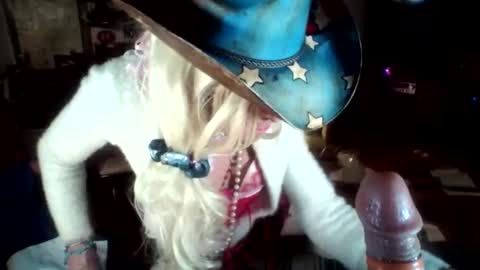 crossdrsr1 online show from December 1, 2025, 10:37 pm