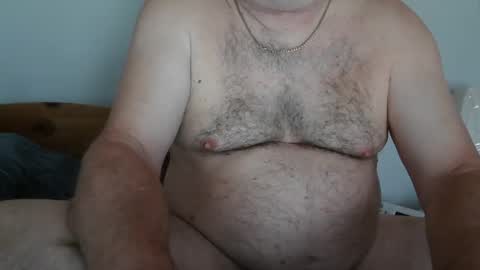 Crowbarbi online show from October 2, 2025, 6:26 pm