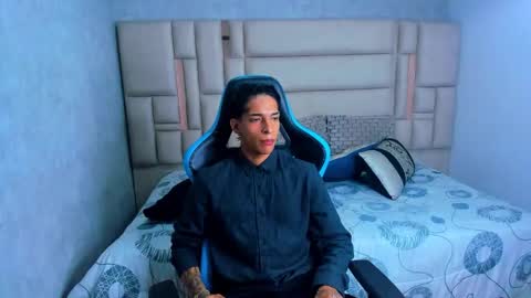 Croy online show from February 23, 2026, 5:27 am