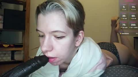 Snapshot of cruellagoth chatting on February 27, 2026, 6:19 pm Cruella online show from February 27, 2026, 6:19 pm