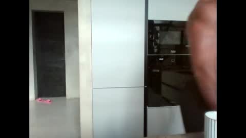 cruelworldxxx online show from March 18, 2026, 11:41 pm