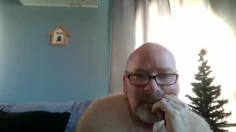 Snapshot of cruising_guy chatting on October 28, 2025, 2:20 pm fun guy online show from October 28, 2025, 2:20 pm