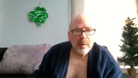 Snapshot of cruising_guy chatting on February 18, 2026, 4:03 pm fun guy online show from February 18, 2026, 4:03 pm