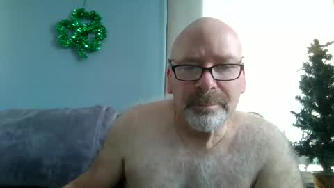 Snapshot of cruising_guy chatting on February 21, 2026, 1:56 pm fun guy online show from February 21, 2026, 1:56 pm