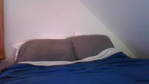 Crush380 online show from December 18, 2025, 12:06 am