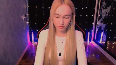 crybambi online show from March 3, 2026, 7:25 am