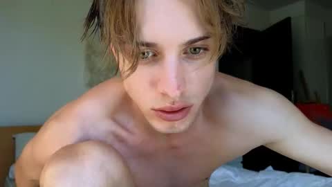 Lin inst lingoodyy online show from December 23, 2025, 3:48 am