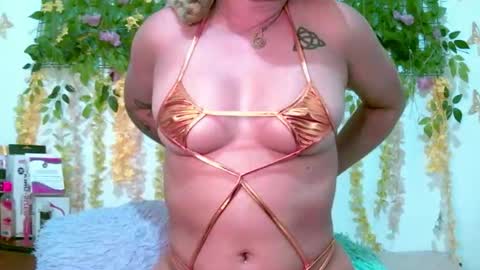 crysrus online show from June 7, 2026, 12:37 am