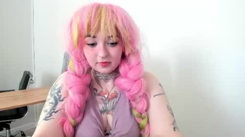 Eva online show from July 29, 2026, 2:10 am