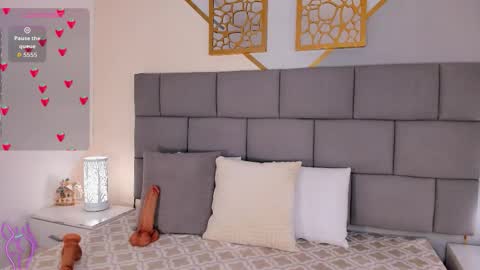 Chris online show from December 2, 2025, 1:55 am