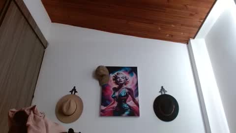 Crystal Blaze online show from February 12, 2026, 2:34 pm