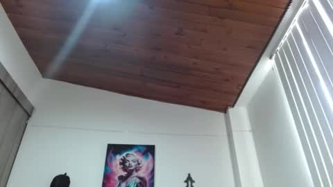 Crystal Blaze online show from April 1, 2026, 2:14 pm