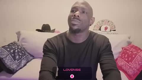 crystalclearstud online show from January 9, 2026, 2:14 am