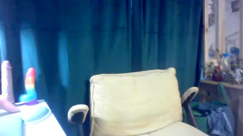 Herekittykitty69 online show from June 17, 2026, 1:34 pm