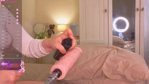 Snapshot of crystalkillian chatting on January 15, 2026, 7:02 am Trisha online show from January 15, 2026, 7:02 am