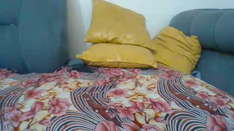 crystallgem online show from February 18, 2026, 9:05 am