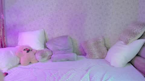 Maria online show from December 2, 2024, 4:42 am