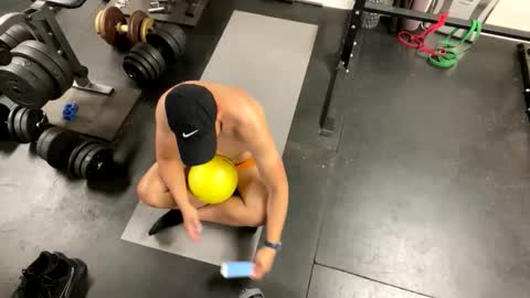 Snapshot of cubinheat chatting on November 16, 2025, 7:52 pm cubinheat online show from November 16, 2025, 7:52 pm