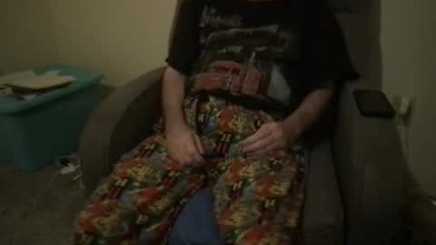 Snapshot of cuddlefuckxxx chatting on April 10, 2026, 9:58 am CuddleFuckXXX online show from April 10, 2026, 9:58 am
