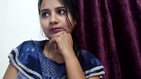 cuddlemuffins online show from December 16, 2025, 1:27 pm