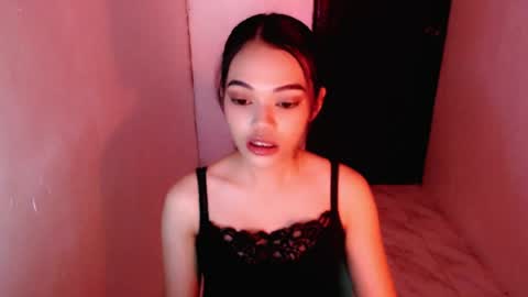 cuddlepunk_bubble online show from May 22, 2026, 3:50 pm