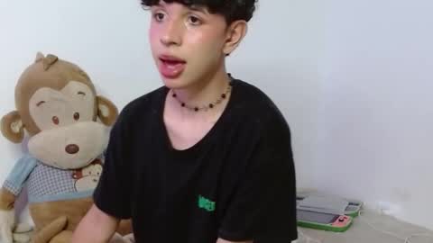 Cuddly online show from October 16, 2025, 4:02 am