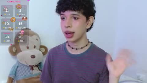 Cuddly online show from November 23, 2025, 7:24 pm