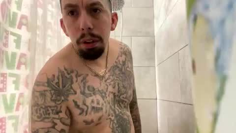 cuete2100 online show from May 24, 2026, 2:38 am