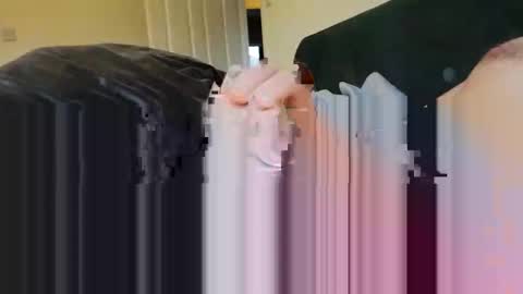 Snapshot of cum4u1234960237 chatting on December 17, 2024, 9:39 am cum4u1234960237 online show from December 17, 2024, 9:39 am