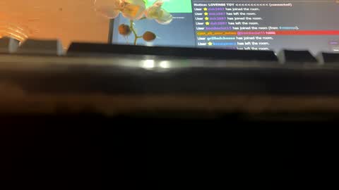 im KIM new girl to spoil online show from February 10, 2025, 5:47 am