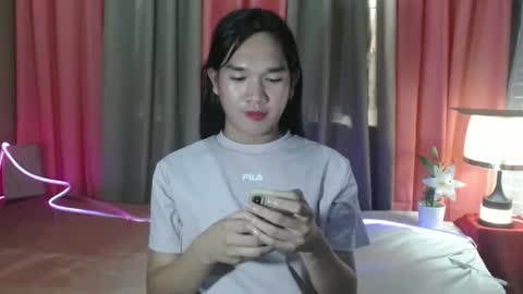 Ashly online show from September 11, 2025, 5:51 am