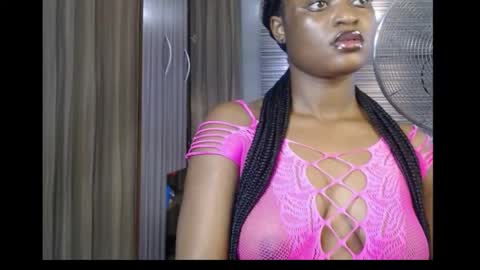 Snapshot of cum_ebony_petitxx chatting on November 12, 2025, 7:53 am cath online show from November 12, 2025, 7:53 am