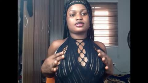 Snapshot of cum_ebony_petitxx chatting on February 6, 2026, 7:02 am cath online show from February 6, 2026, 7:02 am