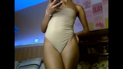 Snapshot of cumbaby_16 chatting on February 16, 2026, 8:16 pm cumbaby_16 online show from February 16, 2026, 8:16 pm