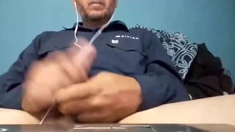 Snapshot of cumbian_chero chatting on May 5, 2026, 1:02 am cumbian_chero online show from May 5, 2026, 1:02 am