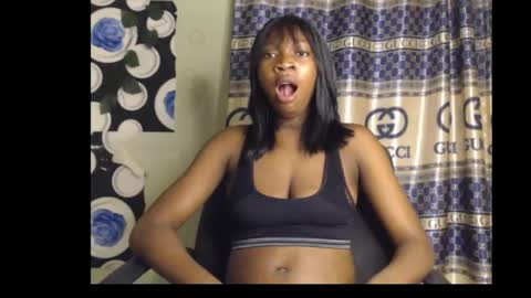 cumebony_petit online show from October 10, 2025, 9:47 pm