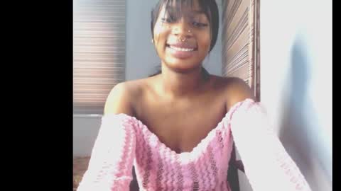 cumebony_petit online show from February 10, 2026, 7:23 am