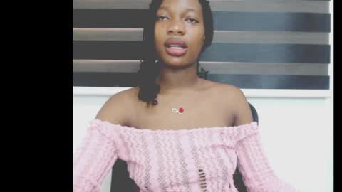 cumebony_petit online show from May 13, 2026, 7:06 am