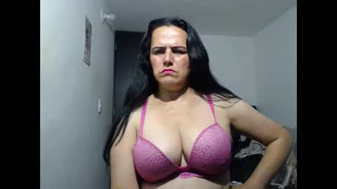 Snapshot of cumeva69 chatting on December 22, 2024, 11:52 pm cumEva69 online show from December 22, 2024, 11:52 pm