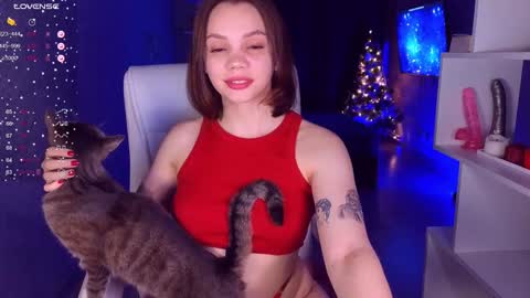Snapshot of cumeveline chatting on December 27, 2024, 2:22 pm Eva online show from December 27, 2024, 2:22 pm
