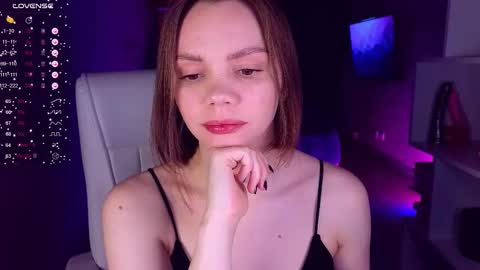 Snapshot of cumeveline chatting on February 23, 2025, 3:08 pm Eva online show from February 23, 2025, 3:08 pm
