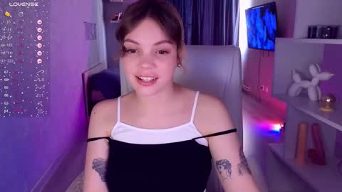 Snapshot of cumeveline chatting on September 10, 2025, 3:01 pm Eva online show from September 10, 2025, 3:01 pm
