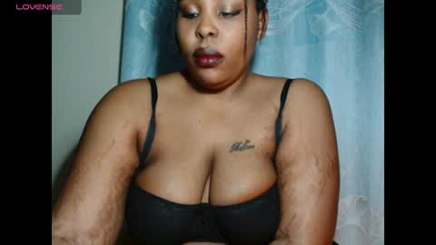 Snapshot of cumfordaddy111 chatting on June 11, 2026, 10:08 pm Sweet mona online show from June 11, 2026, 10:08 pm