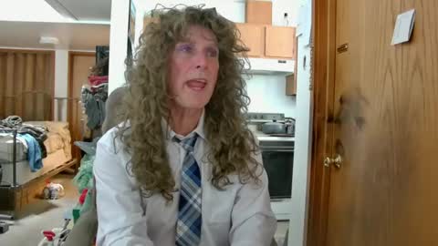 Snapshot of cumfornikki chatting on July 3, 2026, 8:59 pm Nikki online show from July 3, 2026, 8:59 pm